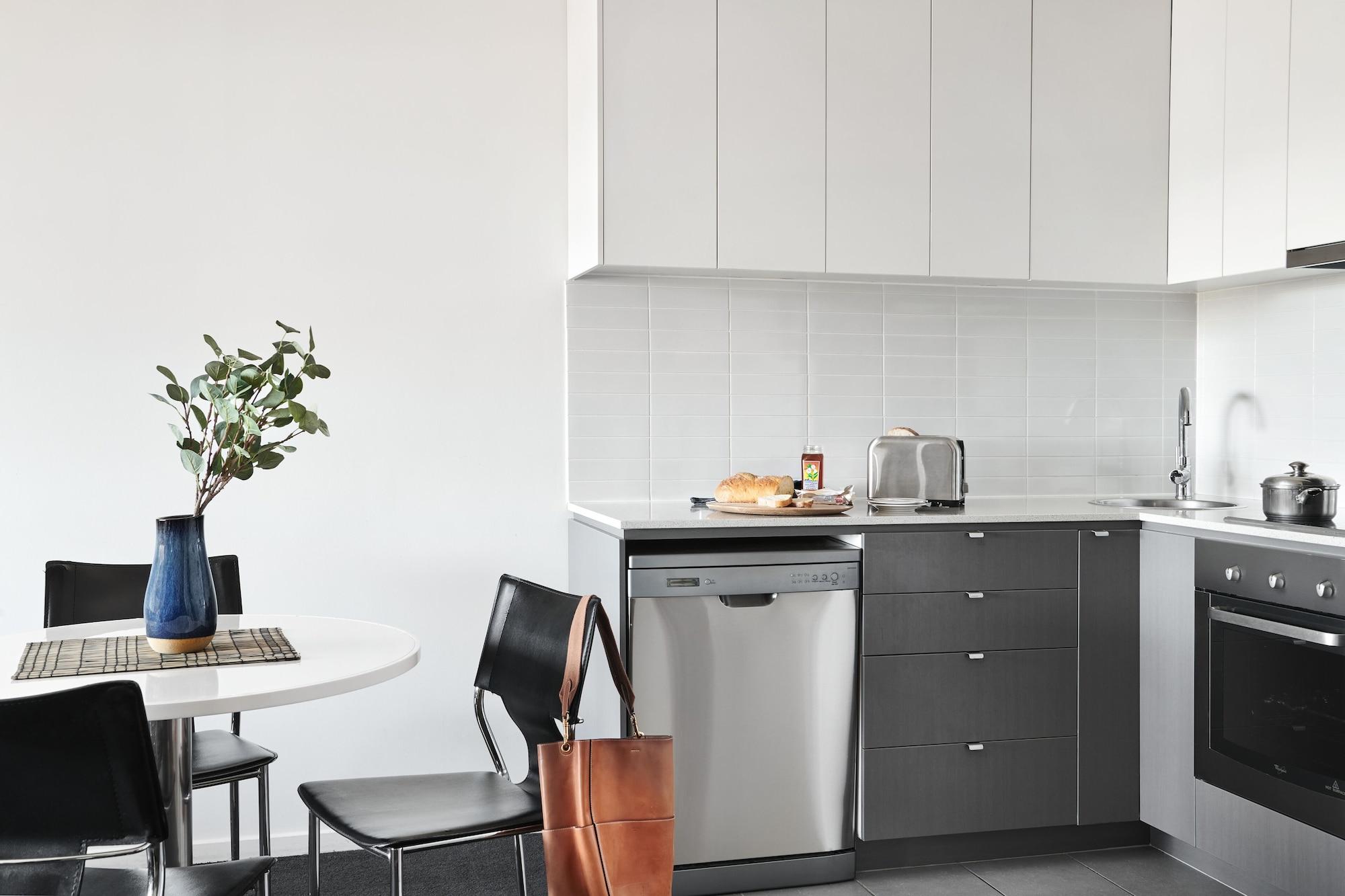 Punthill Oakleigh Aparthotel Екстериор снимка