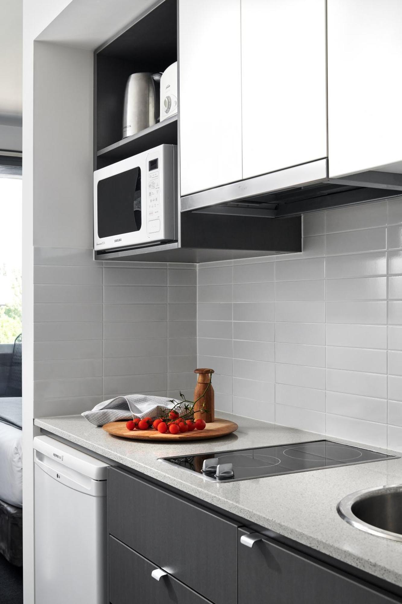 Punthill Oakleigh Aparthotel Екстериор снимка