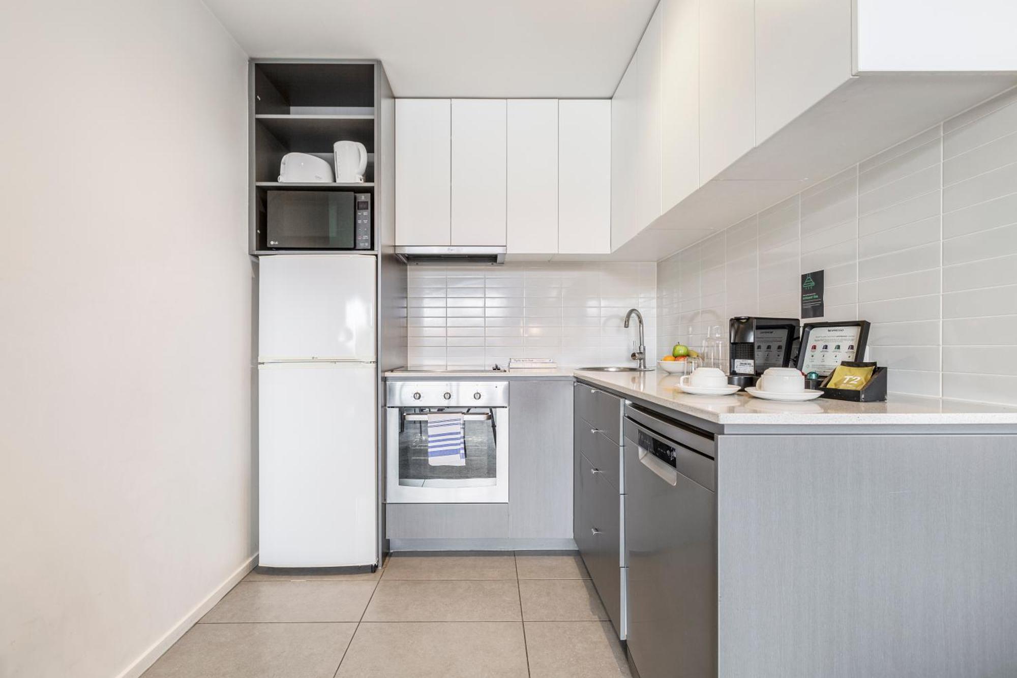 Punthill Oakleigh Aparthotel Екстериор снимка