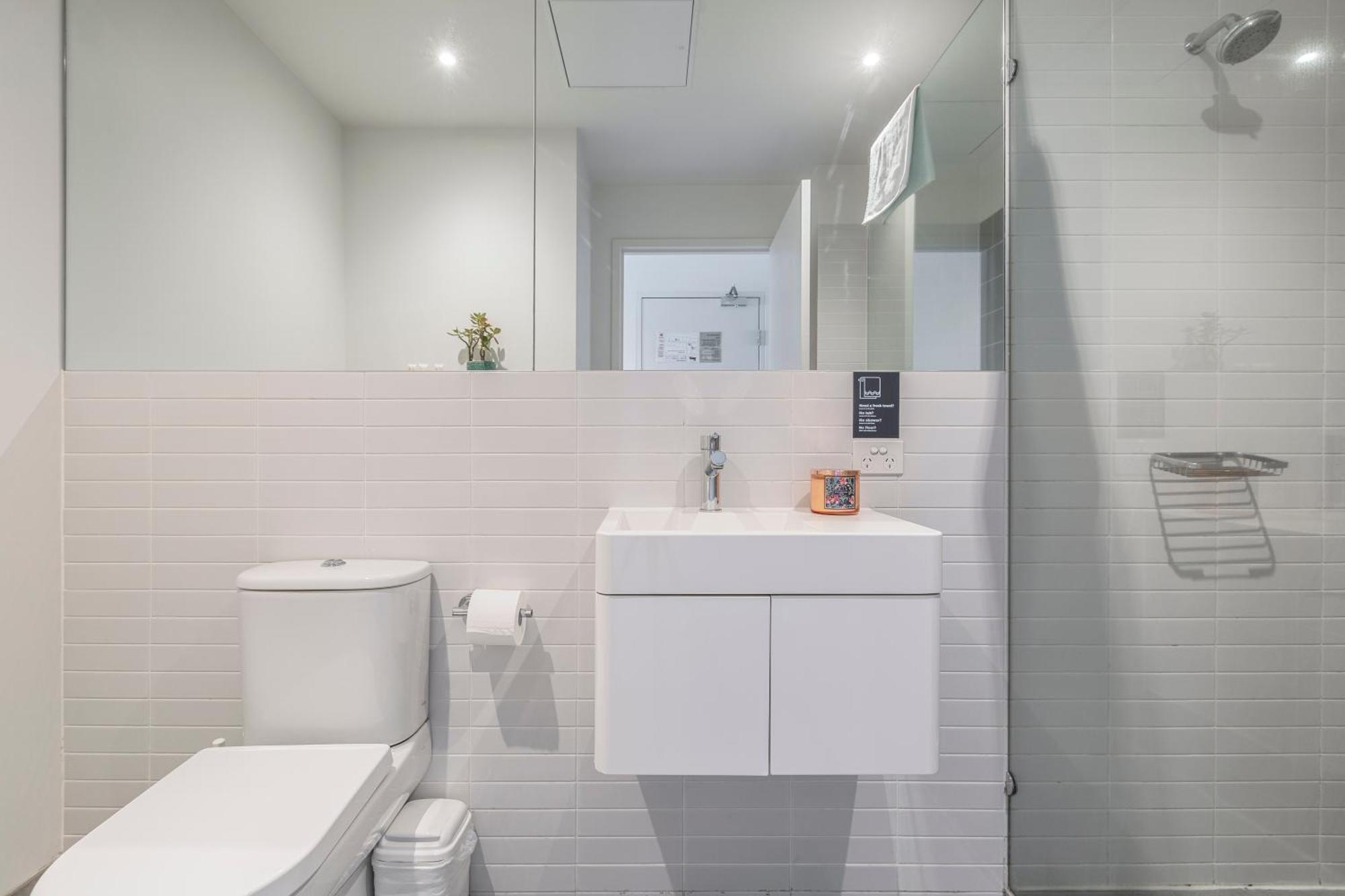 Punthill Oakleigh Aparthotel Екстериор снимка