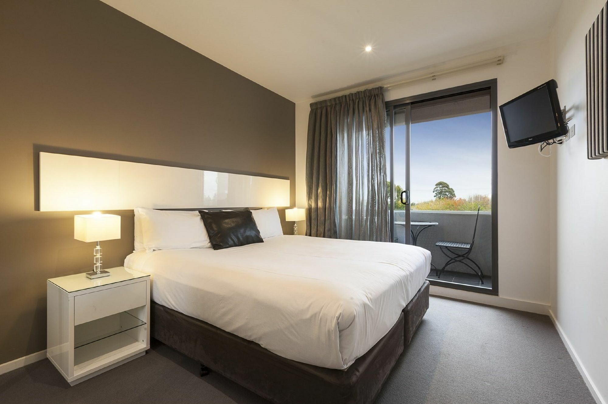 Punthill Oakleigh Aparthotel Екстериор снимка